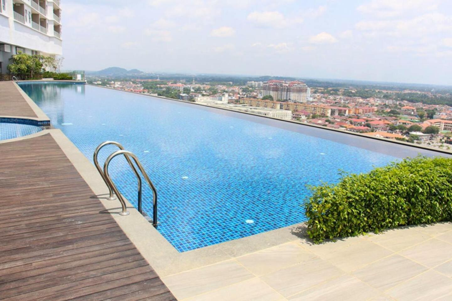 Silverscape Seaview