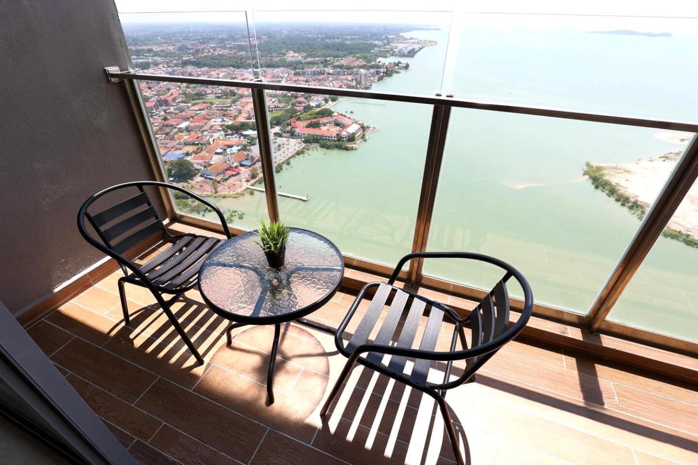 Apartemen Silverscape Seaview