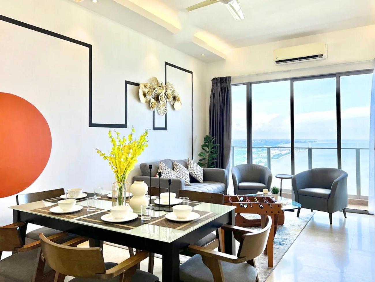 Silverscape Seaview Apartment