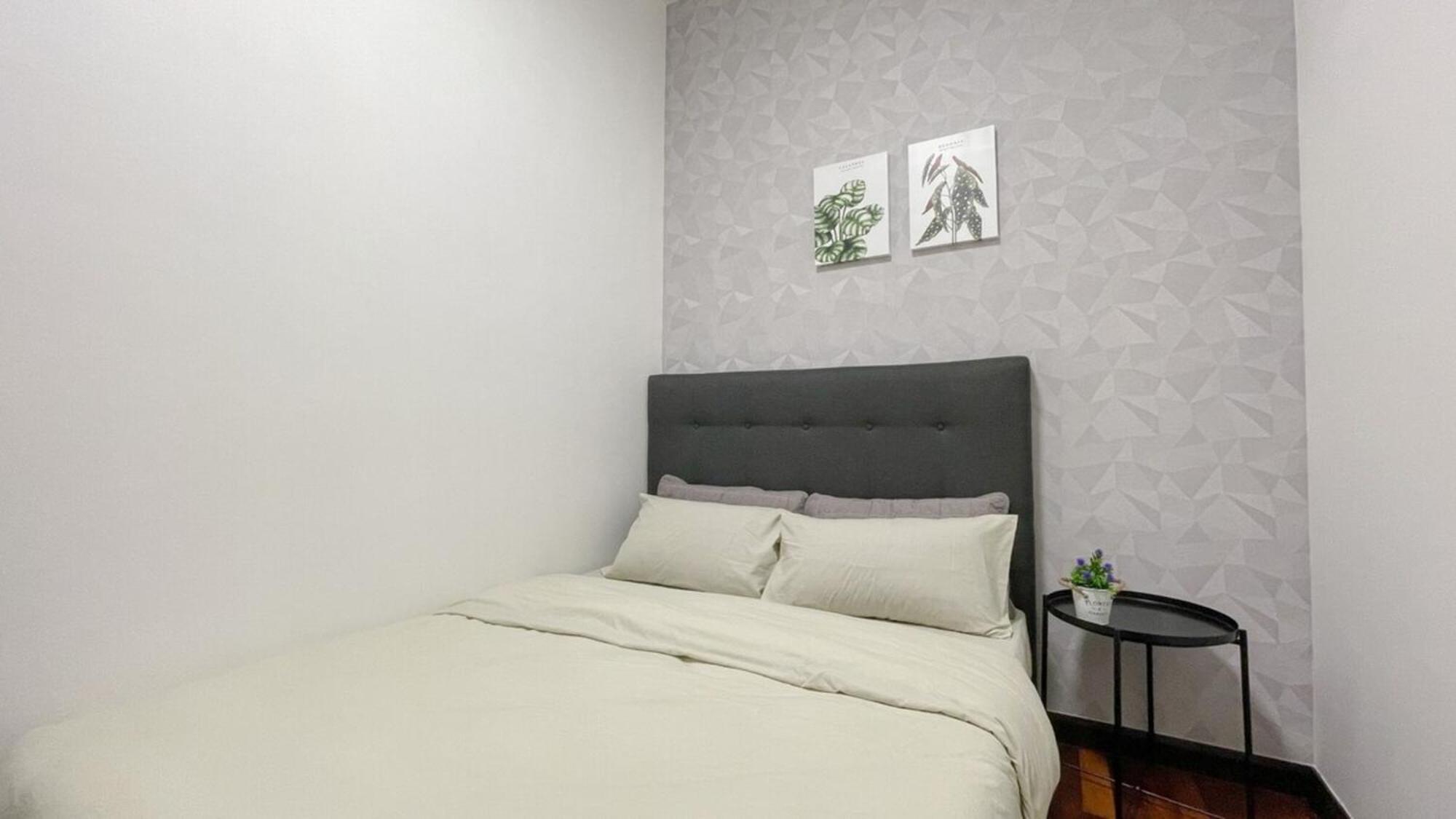 Apartment Silverscape Seaview *