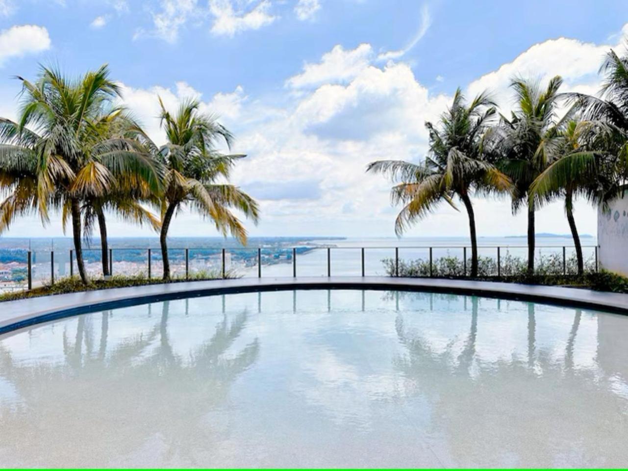 Silverscape Seaview